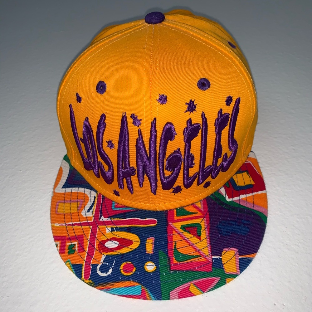 MENS LOS ANGELES GRAFFITI SNAPBACK